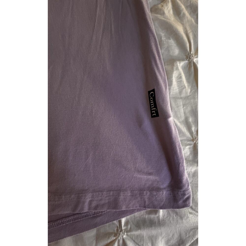 Comfrt Adult Size Lilac Short Sleeve Crew Neck T-Shirt Size M - Picture 2 of 7